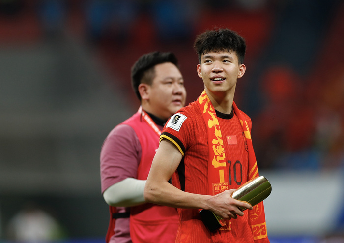 更多展现自, 青年梯队上, 才能参加