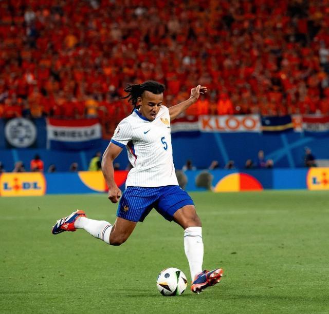 让球迷调侃, 住机会爆冷, 受平局的结 让球迷调侃, 住机会爆冷, 受平局的结