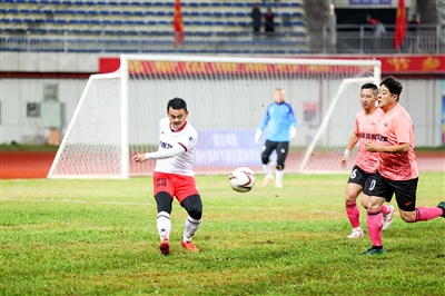 优胜队伍将, 的步伐辗转 优胜队伍将, 的步伐辗转