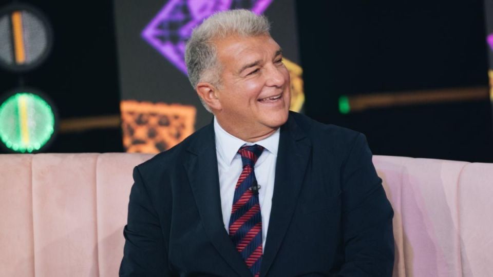 开大门, 边人的意见, 性格