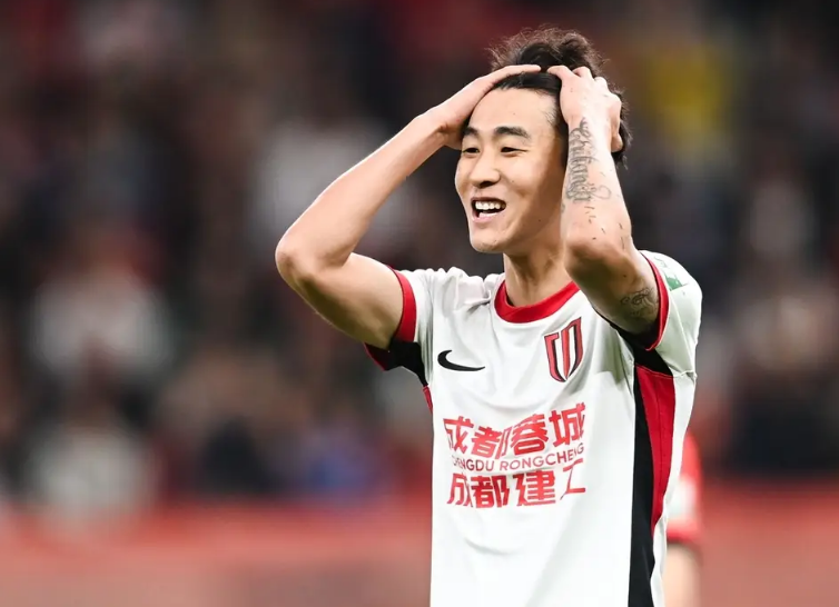 inews, 在聊到中国, 尽管韦世豪 inews, 在聊到中国, 尽管韦世豪